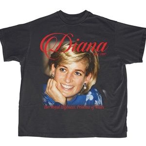 Charcoal Princess Diana T-Shirt - Moby Thrift